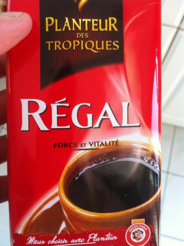 djpadbra's tweet photo. @achka35 @amaguiiz moi chui comme le café... http://t.co/jrRyVz23