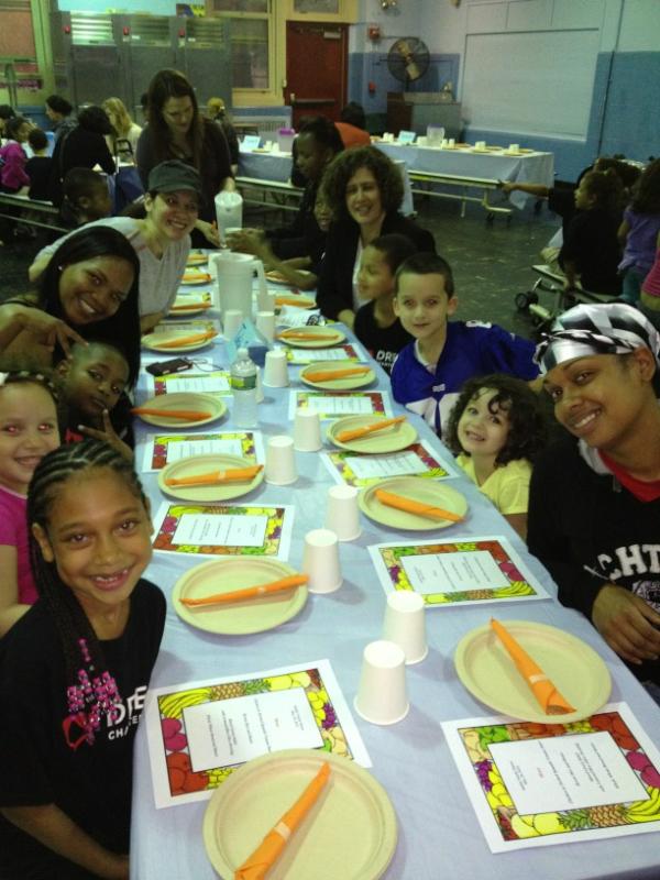 wearedream's tweet image. RT @richberlin @harlemrbi #DREAM Charter's #bubbleeats family dinner. Thanks to the #BubbleFoundation and #ChefJames