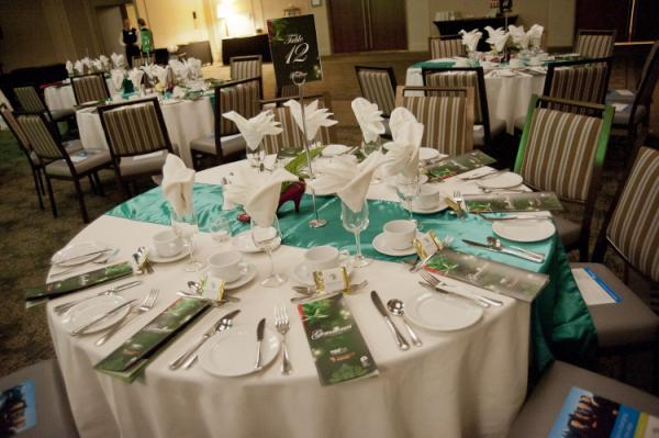Check out our new blog post featuring the Canadian Public Relations Society 2012 Gemstone Awards - elegantproductions.ca/blog/2012/5/23…