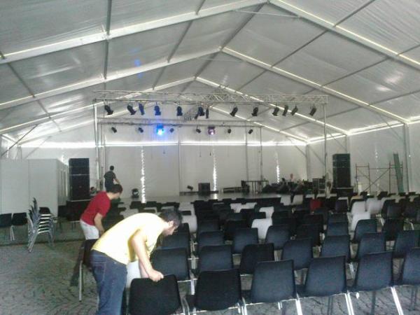 Etkinlik çadırı çalışmaları sürüyor! MAP öğrencileri iş başında