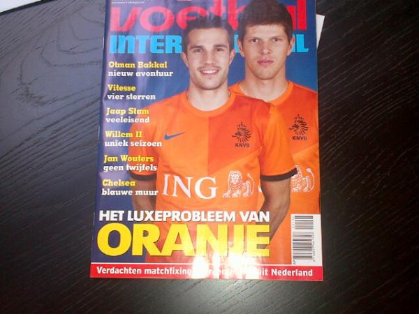 Just read Simon Zwartkruis' piece in <a href="/VI_nl/">Voetbal International</a>  (dutch magazine) like the way he writes, am impressed