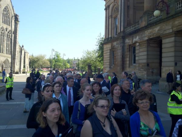Paisley Snail parade about to set off through Paisley this afternoon #paisleysnail