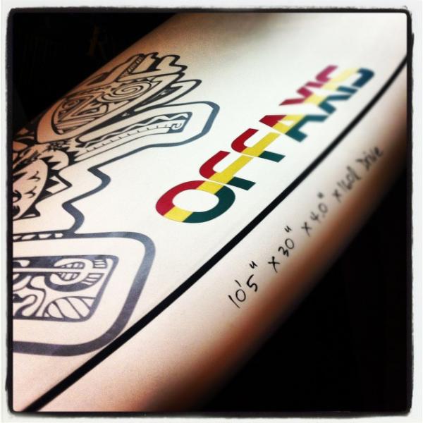 LABFIVEfitness's tweet image. Grabbed a paddle board at #offaxis, thanks for the sick setup @offaxisarmy