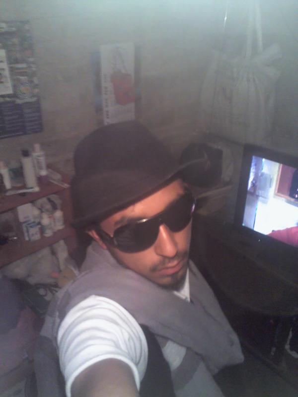 largesitomayo12's tweet photo. Un nuevo lokkk http://t.co/Gx7qwjtN
