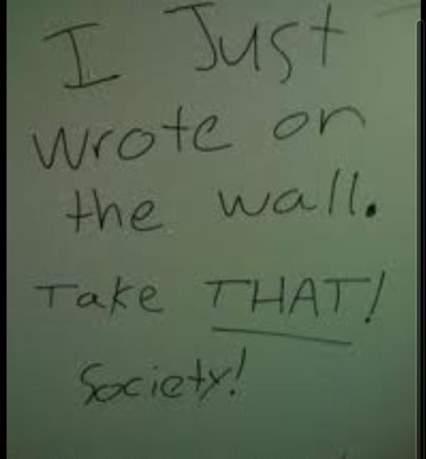 BathroomArtt's tweet photo. Take THAT society. http://t.co/qTjAWEM8