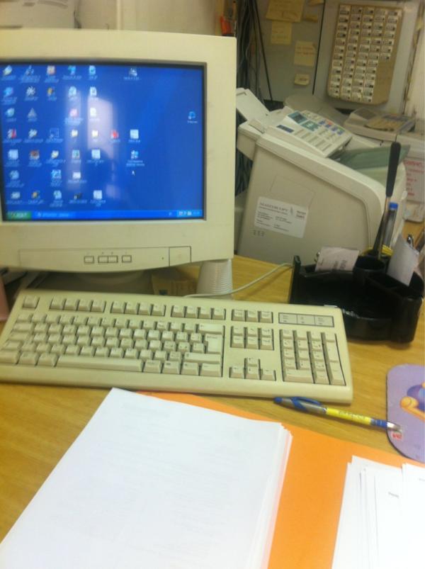 AntonioTiberini's tweet photo. A lavoro che palle ma fra poco teatro greco e poi prove saggio http://t.co/2YG8Ggc6