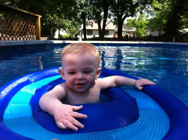 amykristinestl's tweet image. Today was fun. #pooladventures #summer