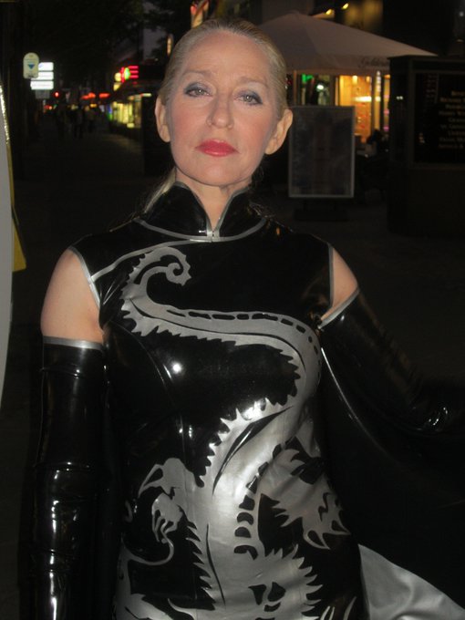 Sunday night, going to the main event of The German Fetish Ball Weekend http://t.co/dvOi5ccl