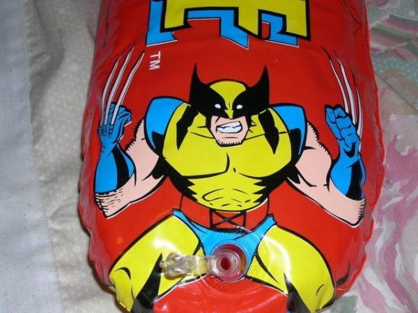 dareal100tv's tweet image. #AwfulKidsToys im not "blowing" up this wolverine balloon #ToyFail
