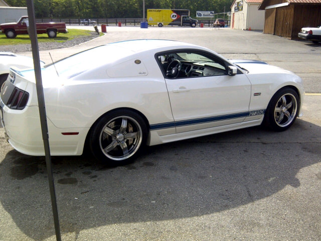 Bye bye bimmer..... Helloooooo Shelby!! #newride http://t.co/CuJdub0Y<a href="/tag/newride"class="tags">#newride</a>