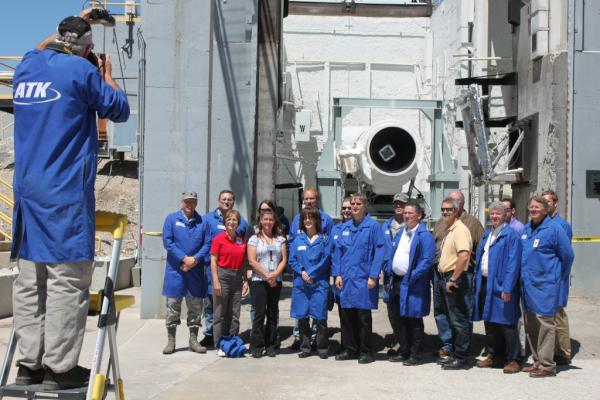 dothewww's tweet image. How many rocket scientists does it take... #gem60