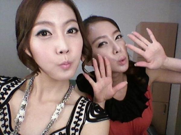 "<a href="/LADYsolbong/">Yi sol-ji 솔지.</a>: 이선이가찍은 오늘의워너비샷. " 신났다