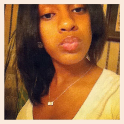 Watch D✨'s leaked NSFW photo on TwXstars