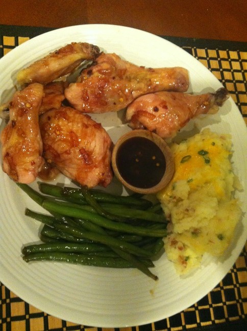 Dinner from the wifey. http://t.co/jvuajLF8