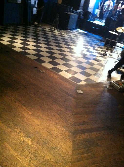 ライブハウスが好きのtwitterイラスト検索結果 古い順