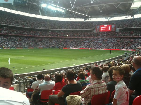 zeroquinn's tweet image. 