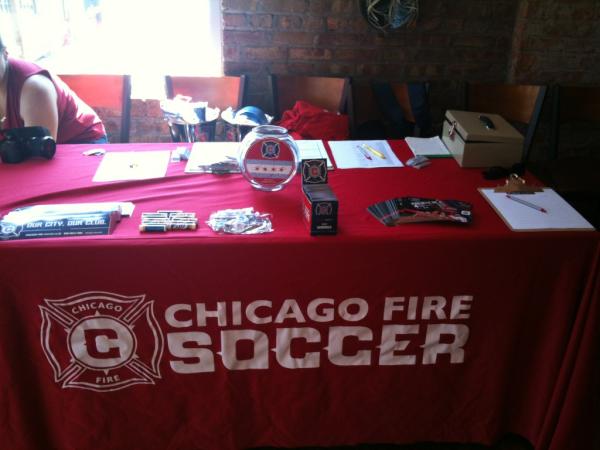 ChicagoFireBlog's tweet image. Had a really fantastic time at @ChicagoFire's 'Brews and Bites'. GREAT event. #cf97