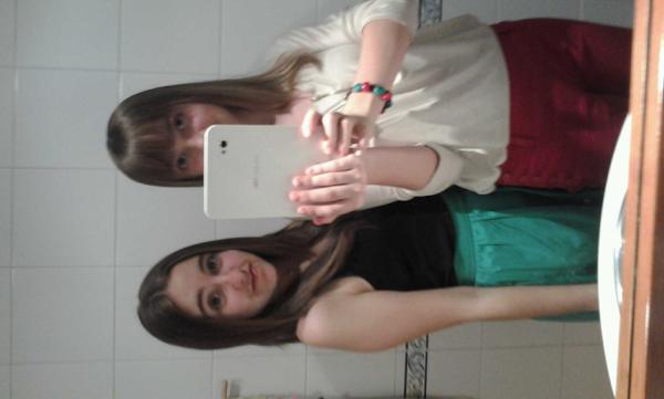 trisbei's tweet image. Que reshus @estergonzalezsa y yo, listas para irnos de #localeo ;)