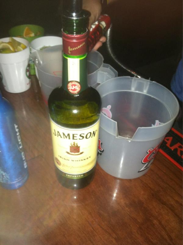 jonnydreams's tweet image. Tweet this. #rosshamilton #jamo #fivetwonine #GNE