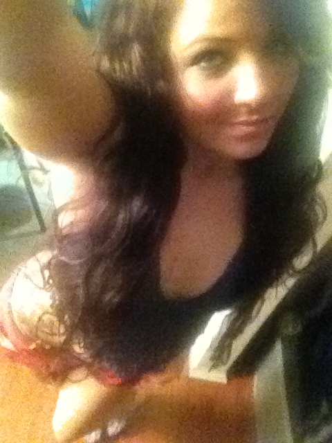 Lalala photo time http://t.co/8Ho3bvyl