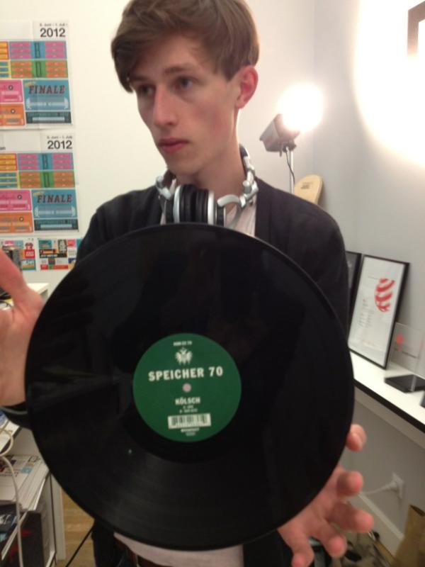 herrenbude's tweet photo. Aurel from the brilliant Dorfjungs with the record of the day by Kölsch @ Kompakt. http://t.co/ylcG8nBL