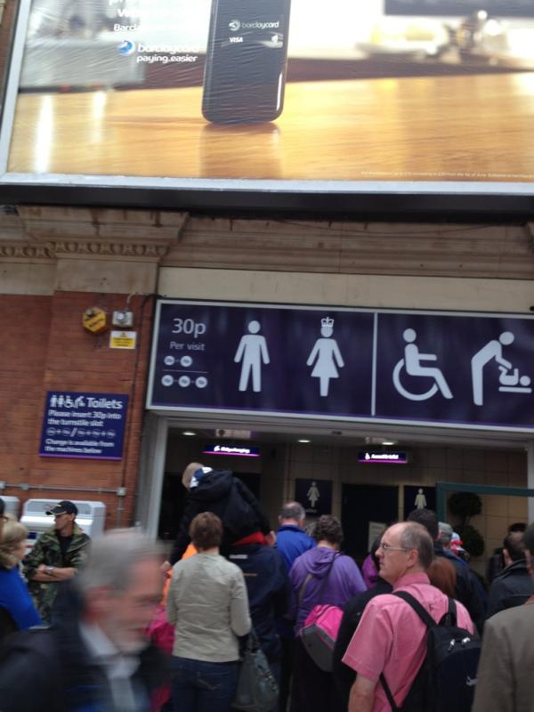 LondonPrintwork's tweet image. London is crowned up, on my way to see upcycled headscarves printed at LPT for battersea park party