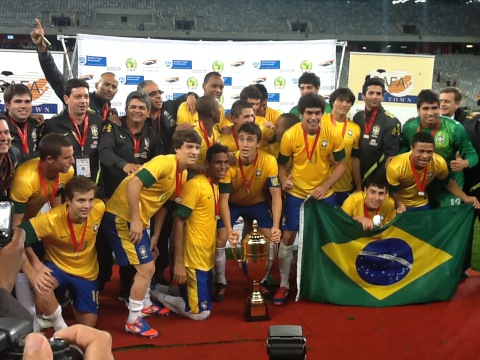 8Nations's tweet photo. The 8 nations under 20 international football challenge 2012 winners, Brazil! http://t.co/R002dgHO