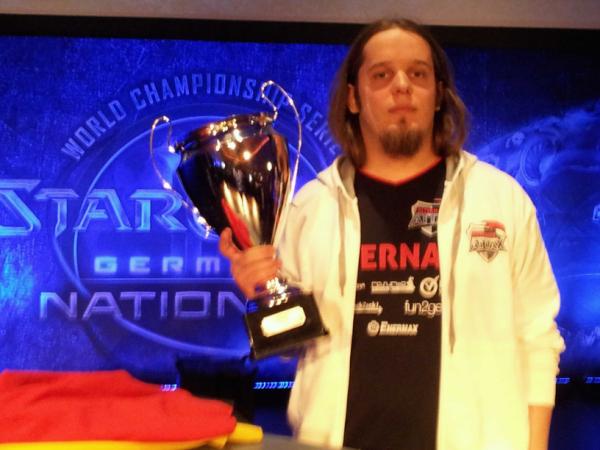 ATNattax's tweet image. :-) @SockeSC2 #sc2wcs #sc2