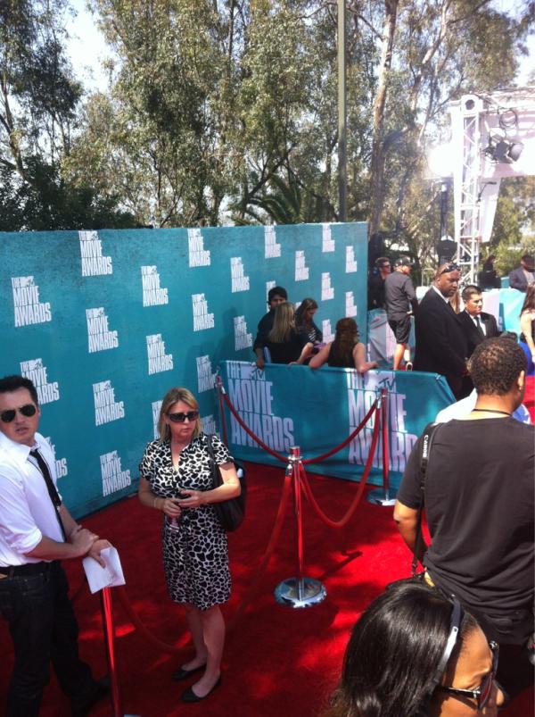 MTVnotes's tweet image. #MovieAwards red carpet!
