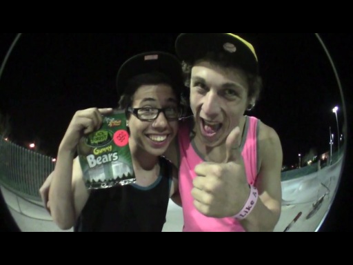 JODANGLES27's tweet photo. Me and @the702bum http://t.co/NMRdy5he