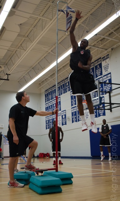 SportTesting's tweet image. @22wiggins @CanBball  @SteveNash #SportTesting glad to help Canada Basketball take it to the next level - literally.