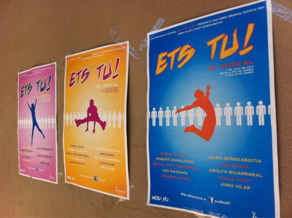 julen__music's tweet photo. Ja falta menys... aquest dijous a les 20,00 "ETS TU! El Musical" No hi podeu faltar! Més info a facebook! #EtsTu http://t.co/0PSnF3ne