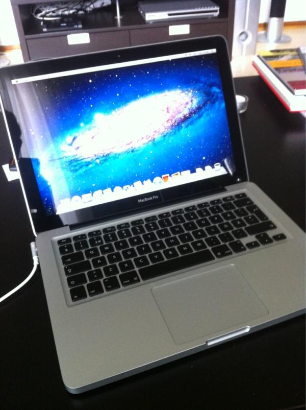 johanwikner's tweet image. Ehehehe hello my new best friend! #goodbyesavings #deadmac #newmac