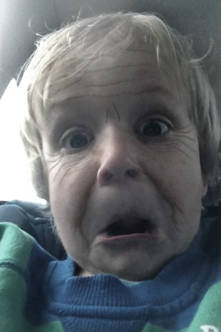 AMyszk's tweet photo. #agingbooth hggguyytjckgpohzdxgzvzbzgxccvbvjvjvbbgjhghhghhj http://t.co/iSycXD4q