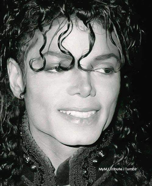 InvincibleMJ7's tweet image. My friend calls those little curls on his face "sex curls" haha! Do you have any names for things like that?
