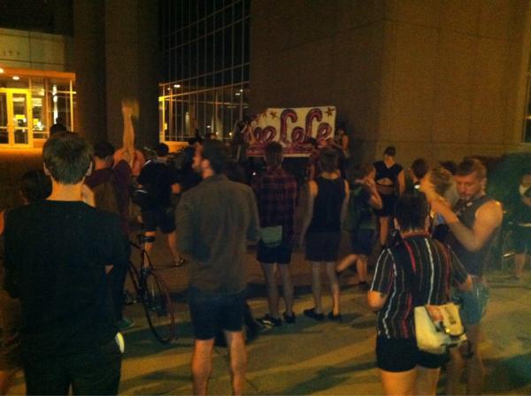 #freeCeCe! Rally grows at Hennepin County Jail