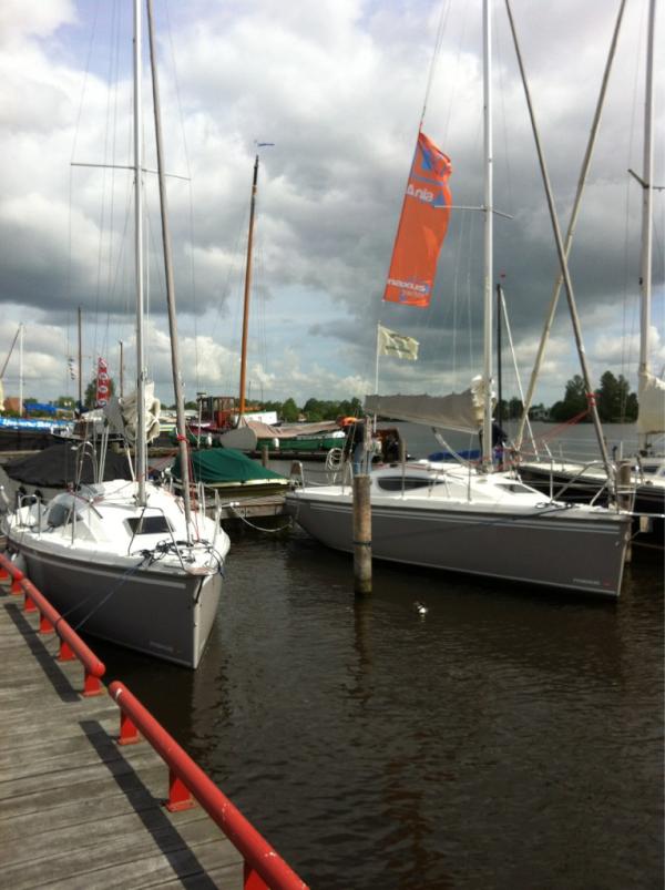 Een prachtige dag voor het magazine Yacht om test te varen met de maxus 21 en 24! Zon en wind! Mooie fotos's...