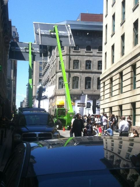FritzPics's tweet photo. Are we in Paris or Old Mtl? http://t.co/mNl7sJ6D