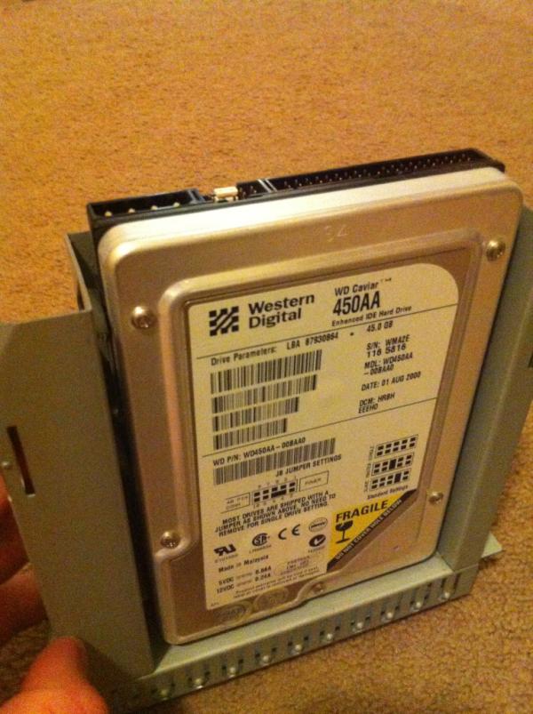 benspaulding's tweet image. Anyone in Lawrence able to help me get data off this drive? Twas my IRC bouncer/log store. #backupfail #iknewbetter