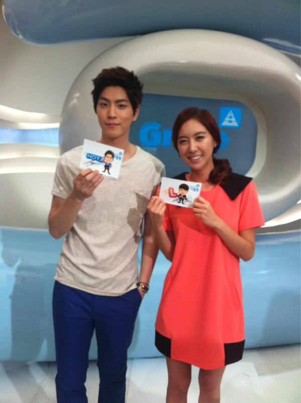 KCON_official's tweet photo. 두뇌왕 서열을 지켜라! <인피니트 서열왕> 두뇌왕 서열을 걸고 추격자로 변신한 인피니트! 과연 최고의 브레인은 누규? 본방사수 이벤트도 놓치지 마실게요~^^ 잠시후 다섯시 Mnet 와이드 닥본사! http://t.co/IKw5Ublb
