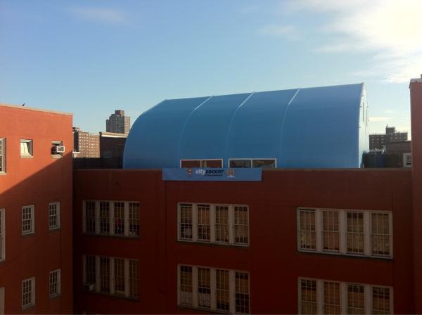 Welcome Blues! Tweeting live from rooftops of #NYC for opening of soccer pitch with <a href="/UAEEmbassyUS/">UAE Embassy US</a> &amp; <a href="/city_soccer/">City Soccer</a>