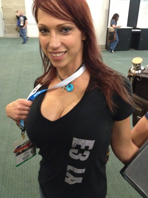 &ldquo;@ThatChrisGore: @stresscase gotta have some boobies!@heywood_c Here's your #E3 boobs courtesy of @nickihunter<a class="tags" target="_blank" title="On Twitter" href="/?out=eyJ0eXAiOiJKV1QiLCJhbGciOiJIUzUxMiJ9.eyJpYXQiOjE3MjEzNTQ5NzAsImlzcyI6InR3cG9ybnN0YXJzLmNvbSIsIm5iZiI6MTcyMTM1NDk3MCwiZXhwIjoxNzUyODkwOTcwLCJyZWRpcmVjdF91cmwiOiJodHRwczovL3R3aXR0ZXIuY29tL1RoYXRDaHJpc0dvcmUifQ.2AQTaSaBYKlQNXfDC4Ugz7y6bedVFUxlccbCxKnikDYwh1f0vJxpJ3koppacVv_gYqY-zQH1OlDAnUbLPbPJww">@ThatChrisGore</a><a class="tags" target="_blank" title="On Twitter" href="/?out=eyJ0eXAiOiJKV1QiLCJhbGciOiJIUzUxMiJ9.eyJpYXQiOjE3MjEzNTQ5NzAsImlzcyI6InR3cG9ybnN0YXJzLmNvbSIsIm5iZiI6MTcyMTM1NDk3MCwiZXhwIjoxNzUyODkwOTcwLCJyZWRpcmVjdF91cmwiOiJodHRwczovL3R3aXR0ZXIuY29tL3N0cmVzc2Nhc2UifQ.dnsmLBheiKLz87RZQ5duAq0hHsfPfBMcavXI3PaafOliBjkFSIyWZMFY_mY3f8n2KAydhIGjCbWafphdzZLJTA">@stresscase</a><a href="/tag/boobs"class="tags"><span>#boobs</span></a><a href="/tag/e3"class="tags"><span>#e3</span></a>