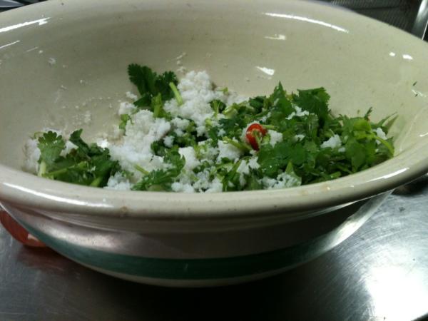 anne_giacoman's tweet image. Chutney prep #indiancookingclass @food_connect smells sooooo gooood