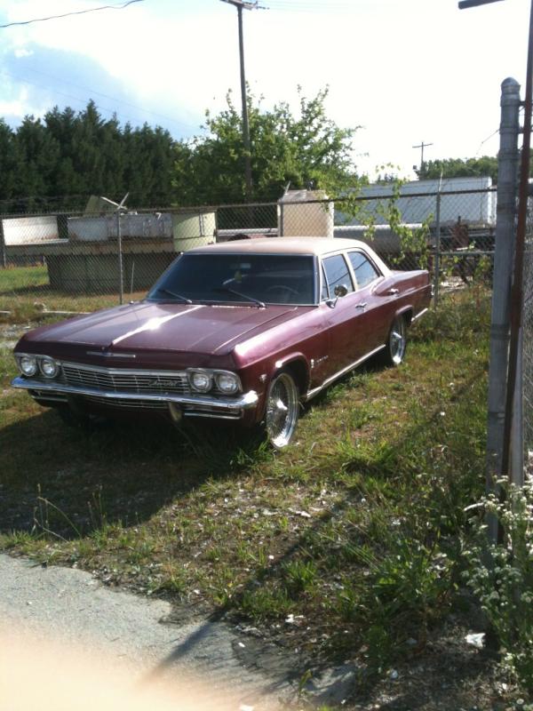 Josh_Deyoung's tweet photo. Frickin sweet car I saw the other day http://t.co/pxRAHbk7
