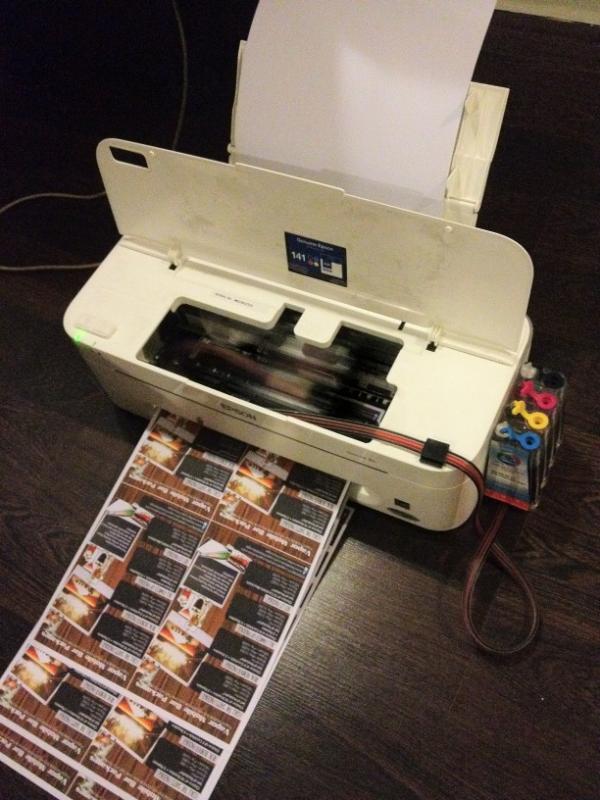 thuglord8_TS's tweet image. sarap mag print ng colored! haha #printerhack