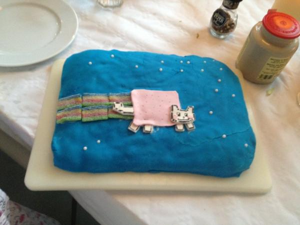 TessaS's tweet image. Desert for geeks #geekdinner with @Jruis @wilg @timanrebel @boris