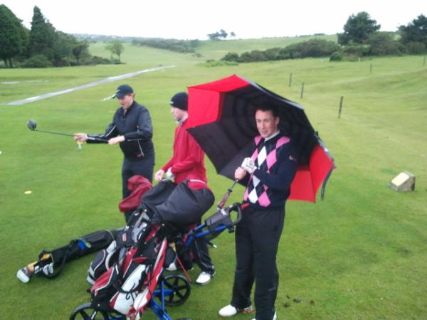 Bristol4Course's tweet photo. doing well to keep upright! 1/8th of the way through #mdcgolf http://t.co/jS6wByuY