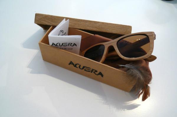 acuera_eyewear's tweet photo. Bekijk de Acuera houten zonnebrillen in de kijkkamer @kijkkamer #acuerabril #duurzaam #zon http://t.co/McMx8Ilj