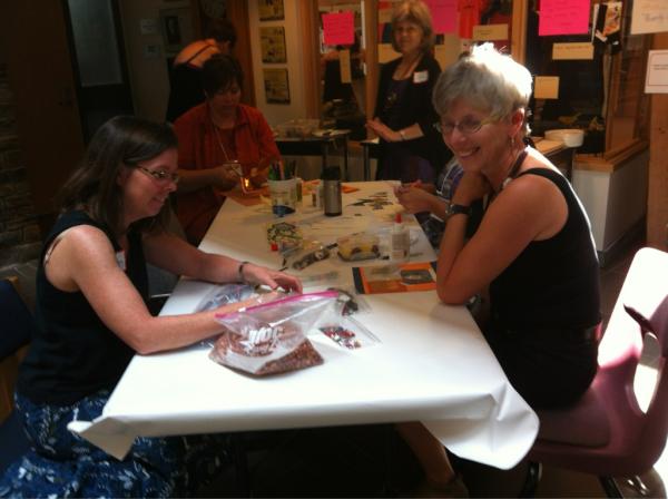 tag4kl's tweet image. Crafters corner #P2P2012