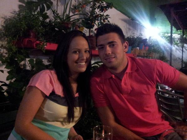 elenmaldi's tweet photo. @TorrijosDavid mña os kiero ver http://t.co/Y4biAxvk